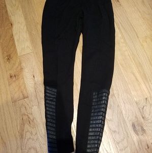 Lysse black leggins